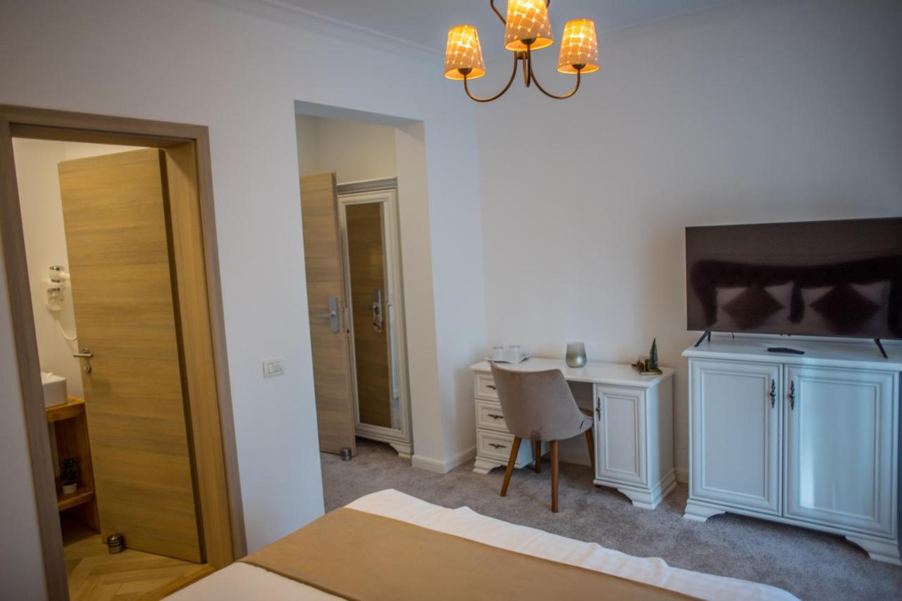 Boga Rooms Sinaia Exterior photo