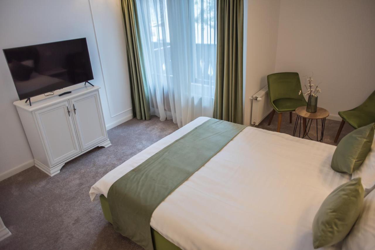 Boga Rooms Sinaia Exterior photo